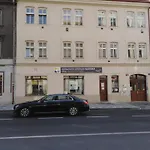 Studio Husitská 114/74